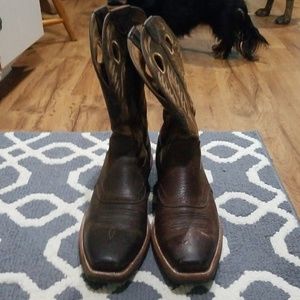 Men Ariat Boots